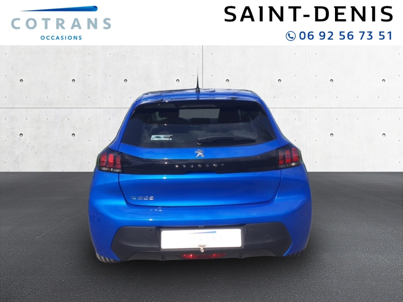 Photo 2 du véhicule PEUGEOT 208 e-208 136ch Active - Vue extérieure