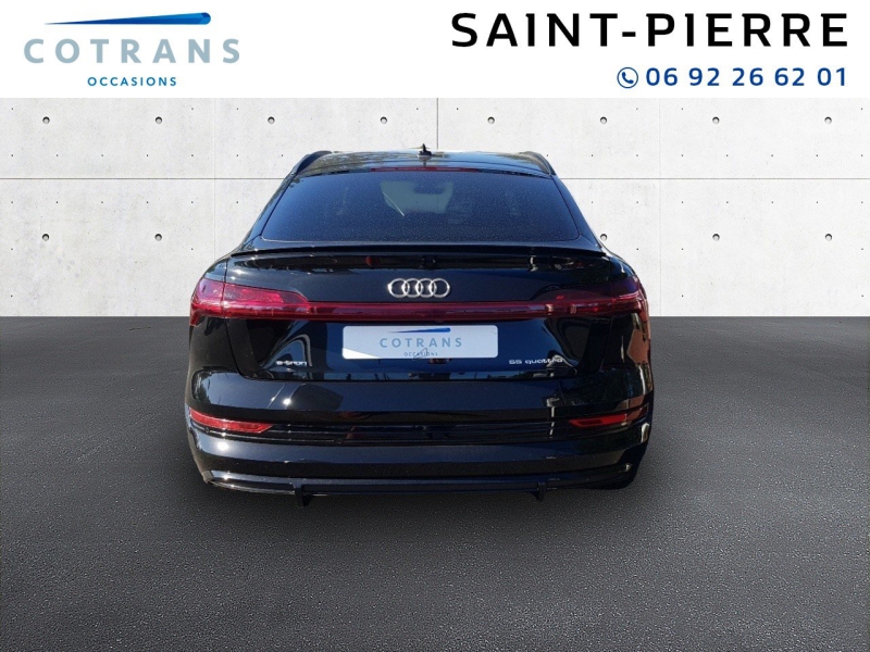Photo 2 du véhicule AUDI e-tron Sportback 55 408ch S Line e-quattro - Vue extérieure