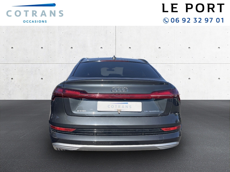 Photo 2 du véhicule AUDI e-tron Sportback 55 408ch Avus e-quattro - Vue extérieure