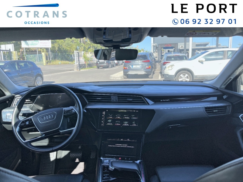 Photo 4 du véhicule AUDI e-tron Sportback 55 408ch Avus e-quattro - Vue extérieure