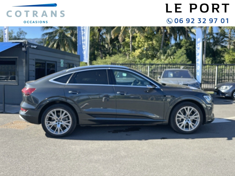 Photo 10 du véhicule AUDI e-tron Sportback 55 408ch Avus e-quattro - Vue extérieure