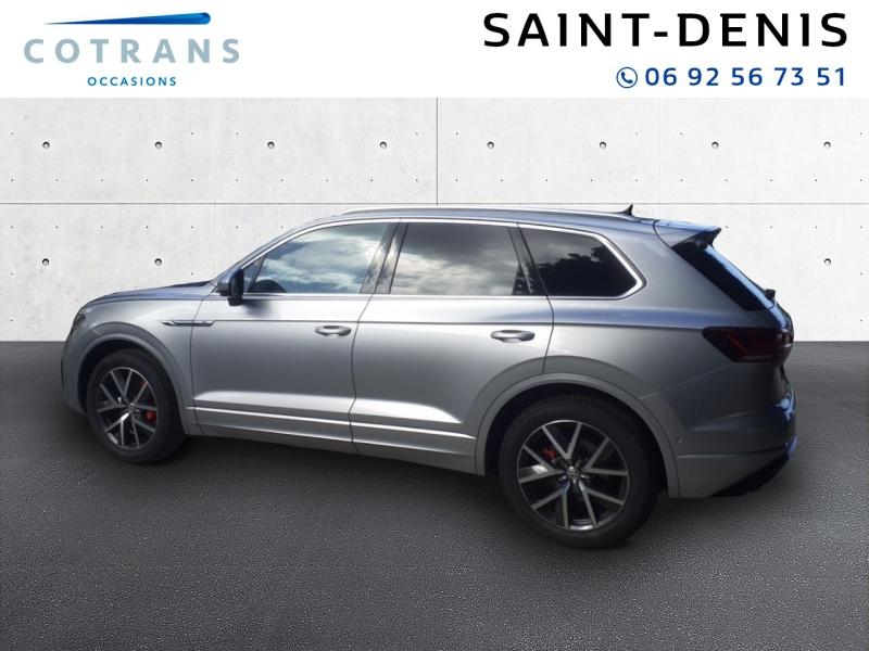 Photo 3 du véhicule VOLKSWAGEN Touareg 3.0 V6 TDI 286ch R-line Exclusive (…) - Vue extérieure