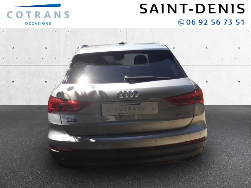 Photo 2 du véhicule AUDI Q3 35 TDI 150ch Design S tronic 7 - Vue extérieure