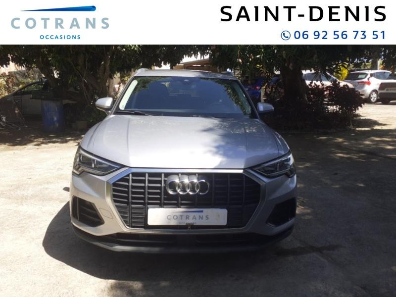 Photo 5 du véhicule AUDI Q3 35 TDI 150ch Design S tronic 7 - Vue extérieure