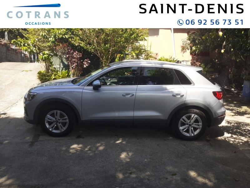 Photo 11 du véhicule AUDI Q3 35 TDI 150ch Design S tronic 7 - Vue extérieure