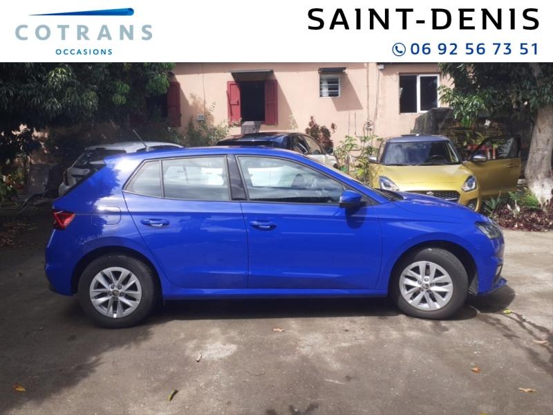 Photo 10 du véhicule SKODA Fabia 1.0 MPI 80ch Ambition - Vue extérieure