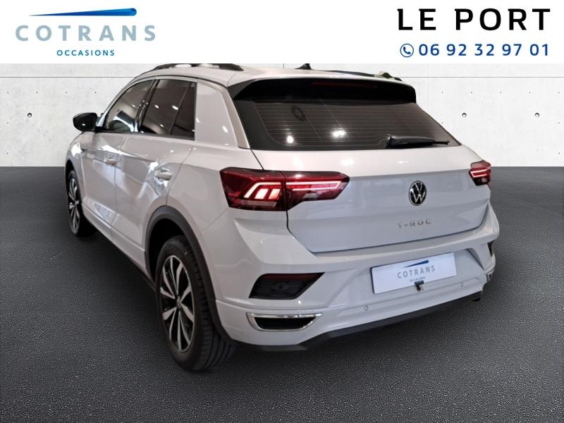 Photo 3 du véhicule VOLKSWAGEN T-Roc 1.5 TSI  110 ch R-Line - Vue extérieure