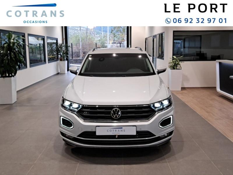 Photo 5 du véhicule VOLKSWAGEN T-Roc 1.5 TSI  110 ch R-Line - Vue extérieure