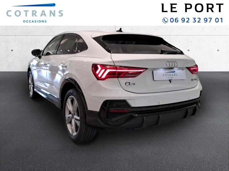 Photo 3 du véhicule AUDI Q3 Sportback 45 TFSI e 245ch S line S tronic 6 - Vue extérieure