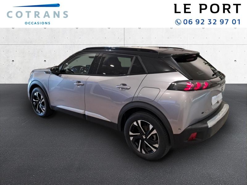 Photo 3 du véhicule PEUGEOT 2008 e-2008 136ch GT - Vue extérieure