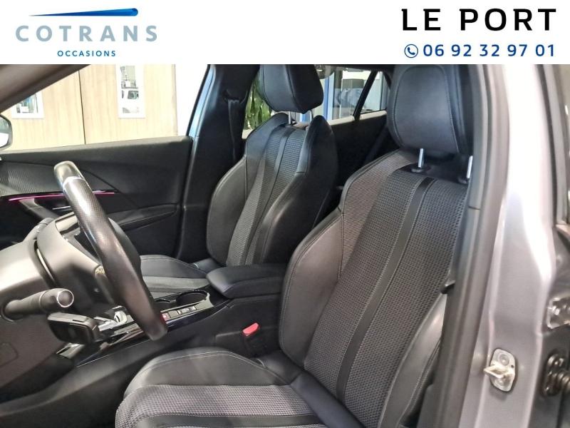 Photo 7 du véhicule PEUGEOT 2008 e-2008 136ch GT - Vue extérieure