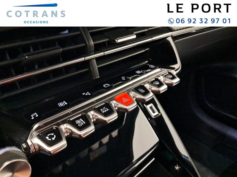 Photo 10 du véhicule PEUGEOT 208 e-208 136ch GT - Vue extérieure