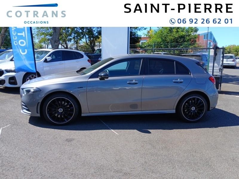 Photo 10 du véhicule MERCEDES-BENZ Classe A 250 e 160+102ch AMG Line 8G-DCT 8cv - Vue extérieure