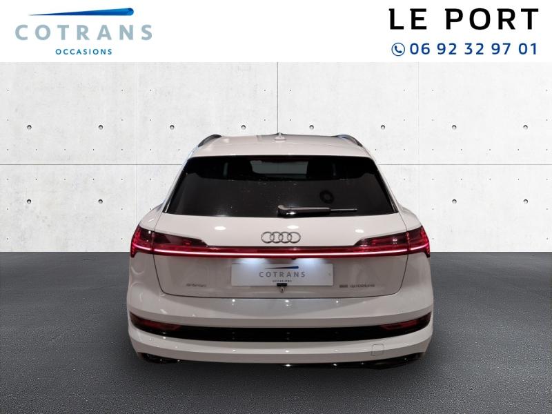 Photo 2 de AUDI e-tron