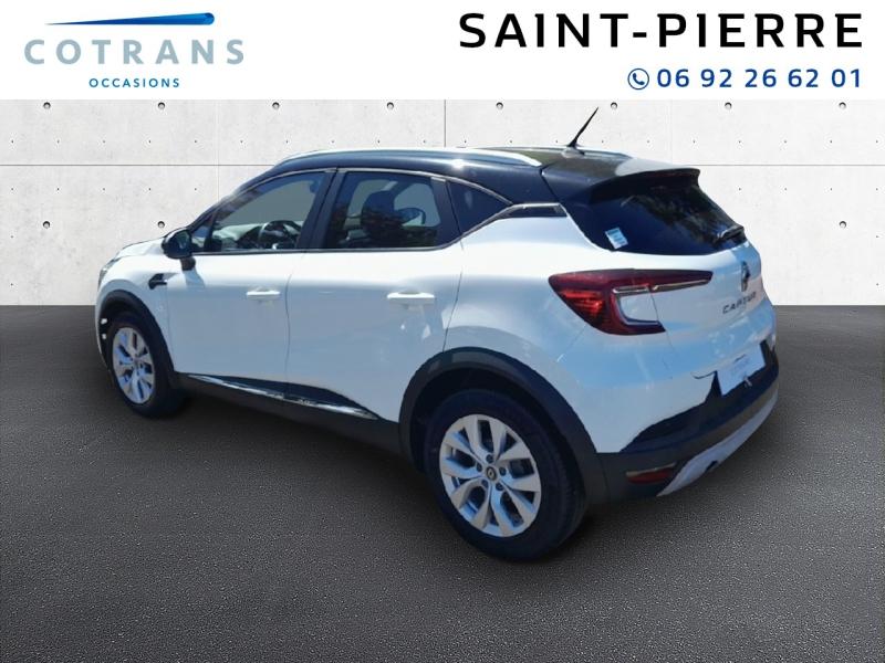 Photo 3 du véhicule RENAULT Captur 1.3 TCe 130ch FAP Zen EDC - Vue extérieure