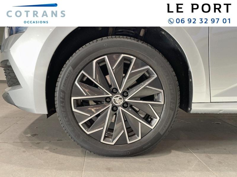 Photo 10 du véhicule SKODA Kamiq 1.0 TSI Evo 110ch Ambition DSG7 - Vue extérieure