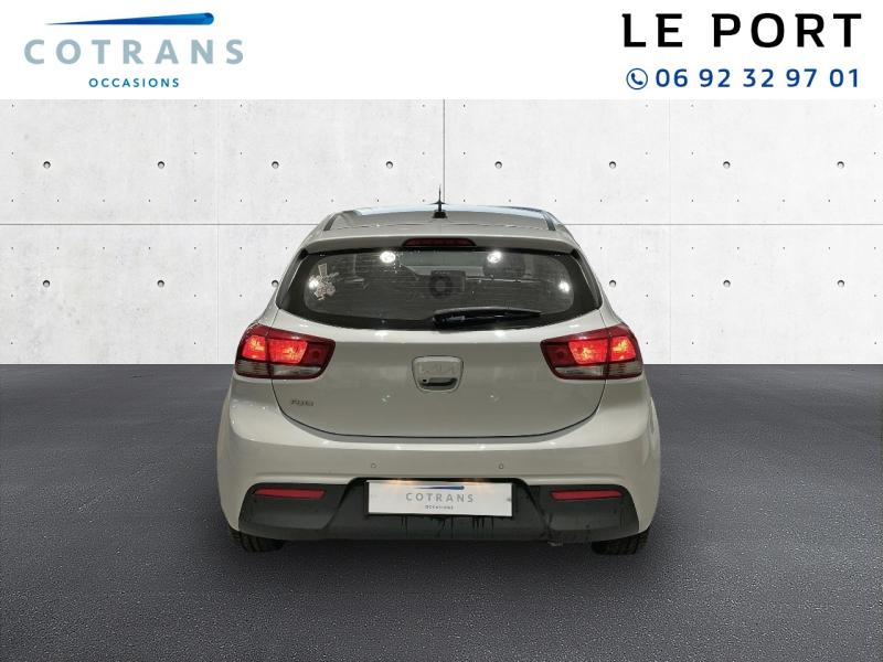Photo 2 de KIA Rio