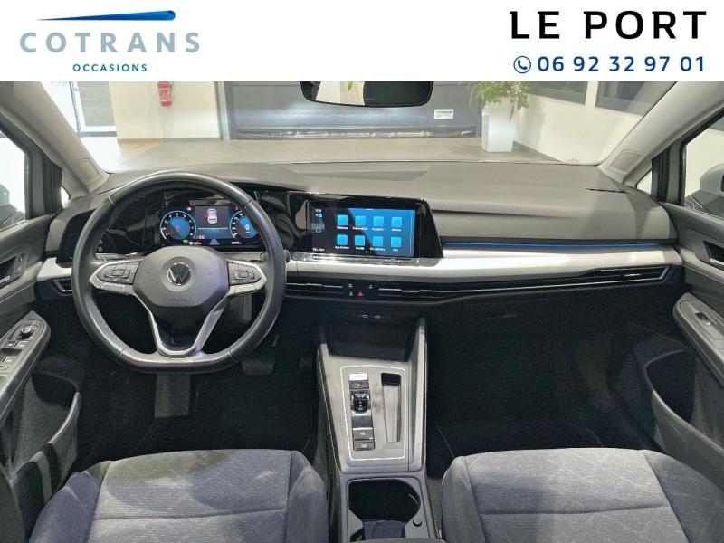 Photo 4 du véhicule VOLKSWAGEN Golf 1.0 eTSI OPF 110ch Life Plus DSG7 - Vue extérieure