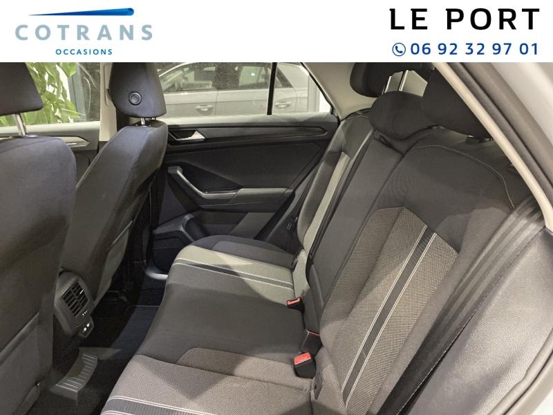 Photo 8 du véhicule VOLKSWAGEN T-Roc 1.0 TSI 110ch Life - Vue extérieure