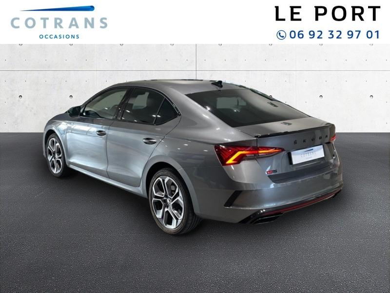Photo 3 du véhicule SKODA Octavia 2.0 TSI 245ch RS DSG7 - Vue extérieure