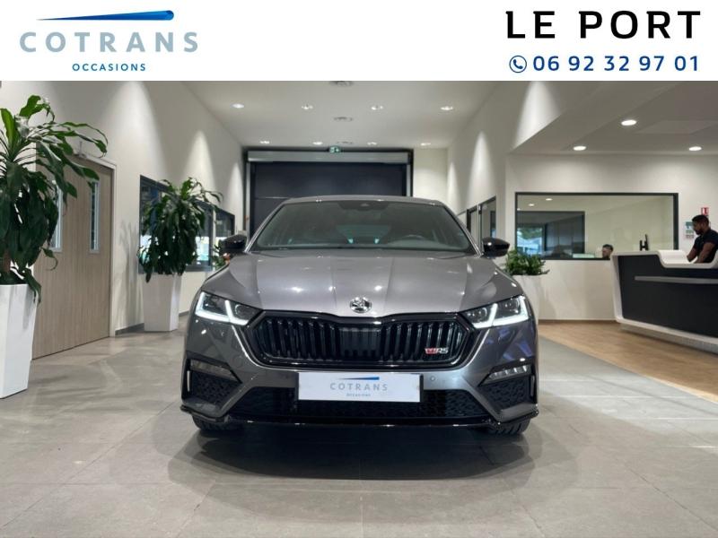 Photo 5 du véhicule SKODA Octavia 2.0 TSI 245ch RS DSG7 - Vue extérieure