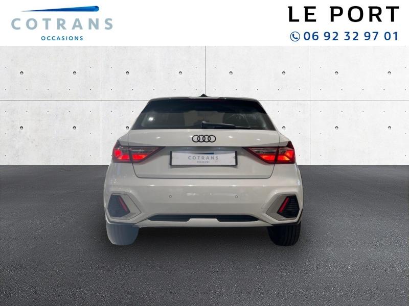 Photo 2 du véhicule AUDI A1 Citycarver 25 TFSI 95ch Design 5cv - Vue extérieure