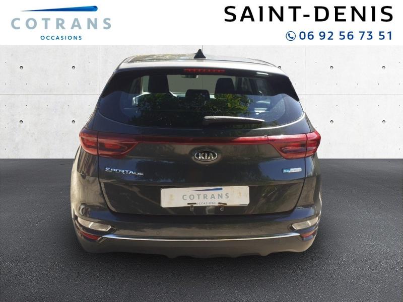 Photo 2 du véhicule KIA Sportage 1.6 CRDi 136ch MHEV Black Edition 4x2 - Vue extérieure