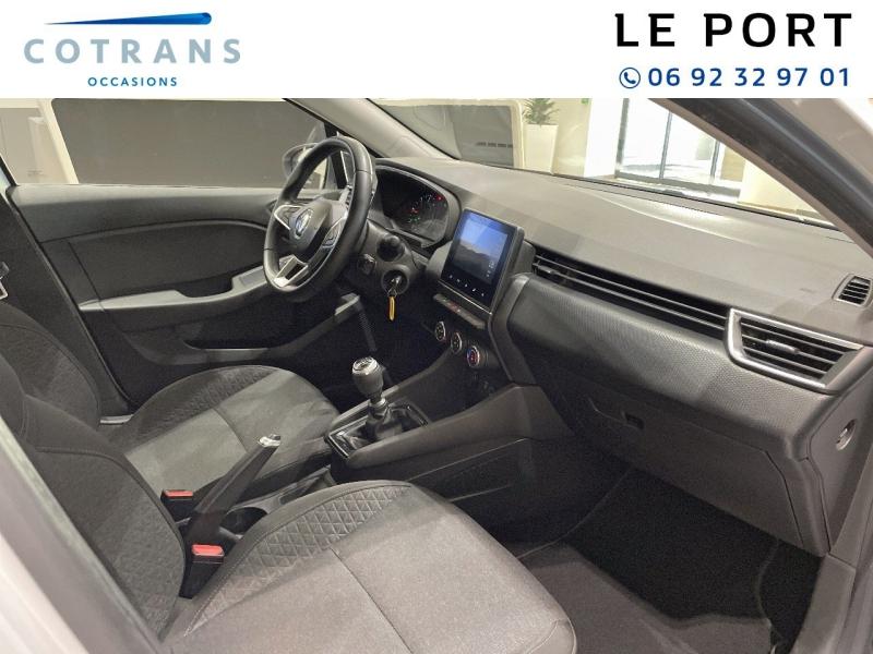 Photo 6 du véhicule RENAULT Clio 1.5 Blue dCi 100ch Limited 21N - Vue extérieure