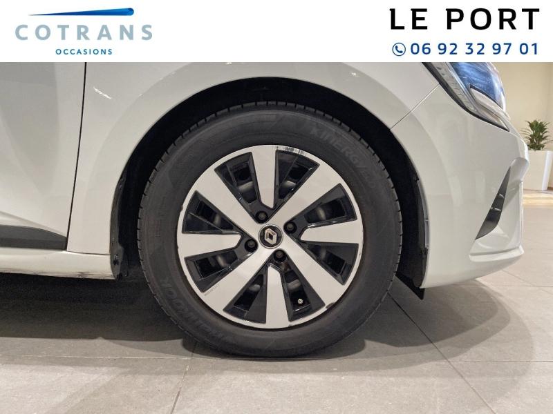Photo 10 du véhicule RENAULT Clio 1.5 Blue dCi 100ch Limited 21N - Vue extérieure