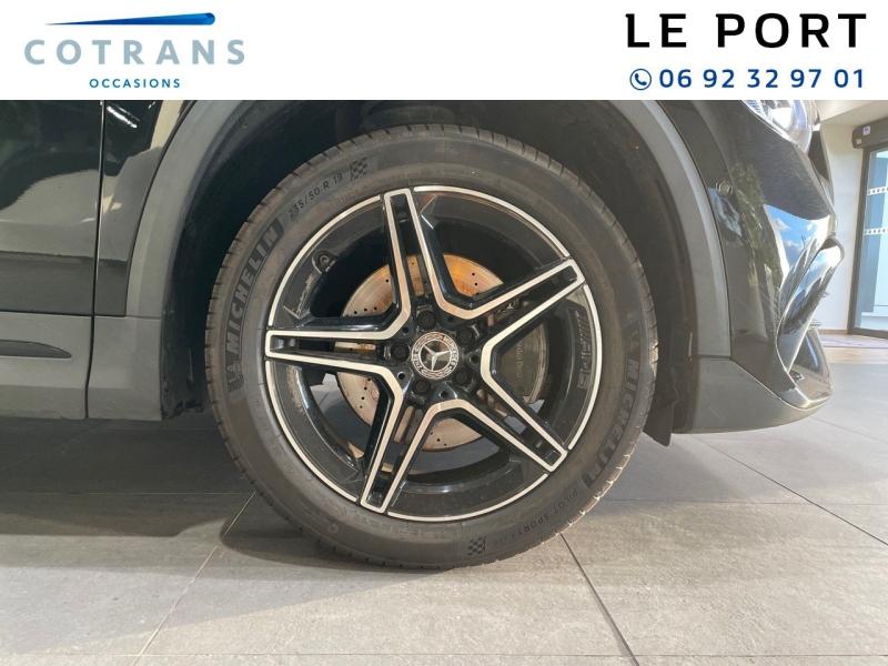 Photo 10 du véhicule MERCEDES-BENZ GLA 250 e 160+102ch AMG Line 8G-DCT - Vue extérieure