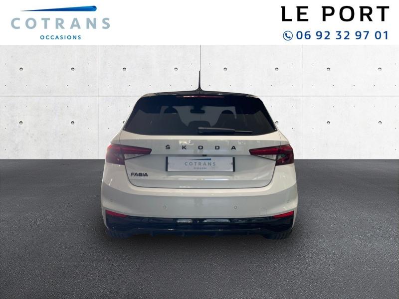 Photo 2 du véhicule SKODA Fabia 1.0 TSI 110ch Monte Carlo DSG7 - Vue extérieure