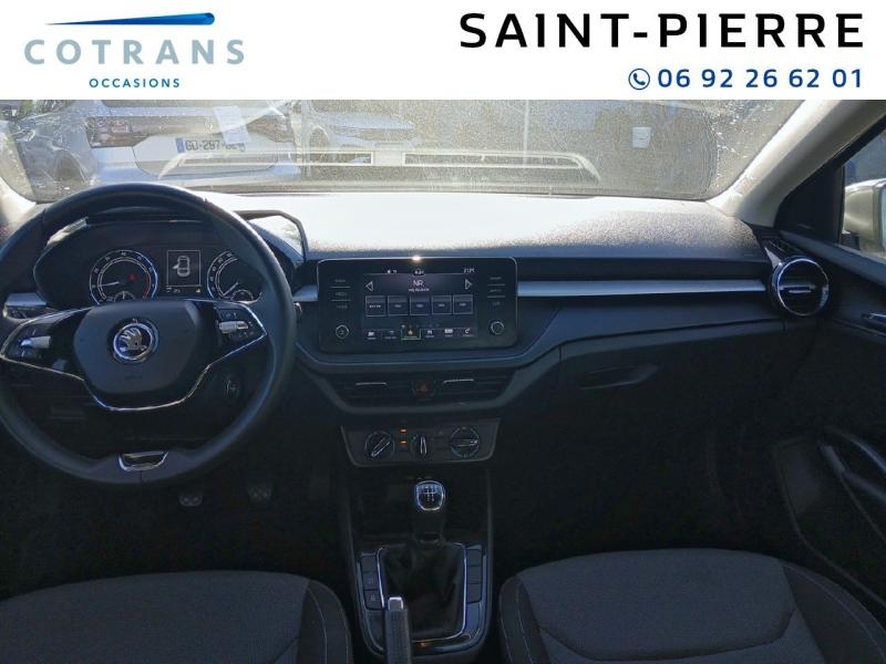 Photo 4 du véhicule SKODA Fabia 1.0 MPI 80ch Ambition - Vue extérieure