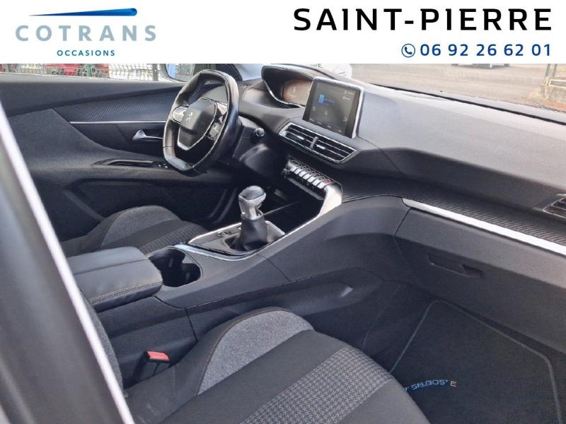 Photo 6 du véhicule PEUGEOT 3008 1.2 PureTech 130ch E6.c Active (…) - Vue extérieure