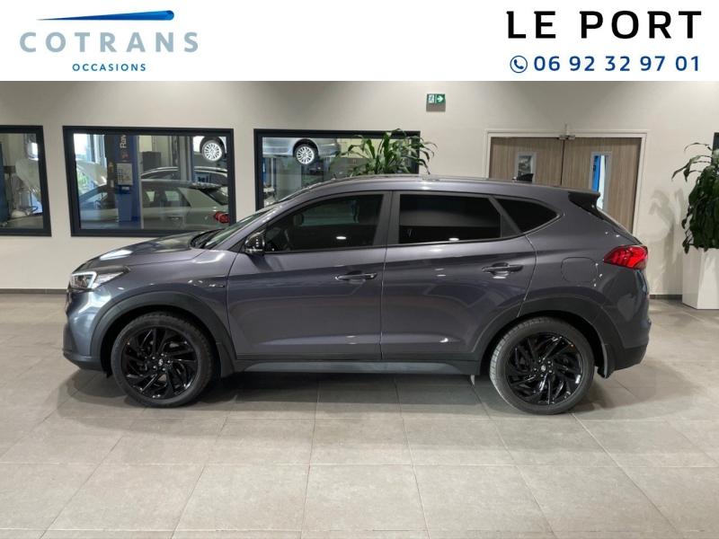 Photo 11 du véhicule HYUNDAI Tucson 1.6 CRDI 136ch hybrid 48V N Line (…) - Vue extérieure