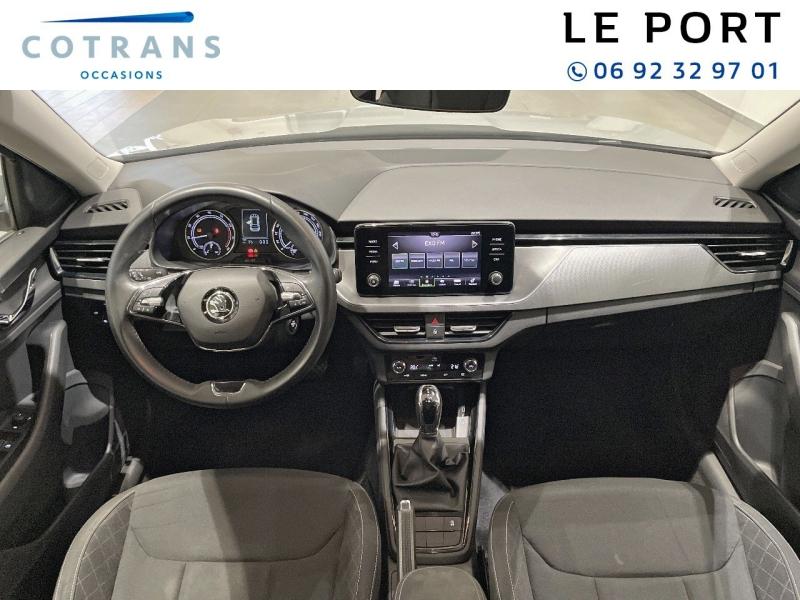 Photo 4 du véhicule SKODA Kamiq 1.0 TSI Evo 110ch Ambition DSG7 - Vue extérieure
