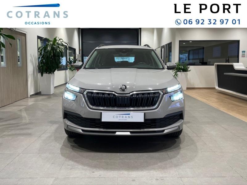 Photo 5 du véhicule SKODA Kamiq 1.0 TSI Evo 110ch Ambition DSG7 - Vue extérieure