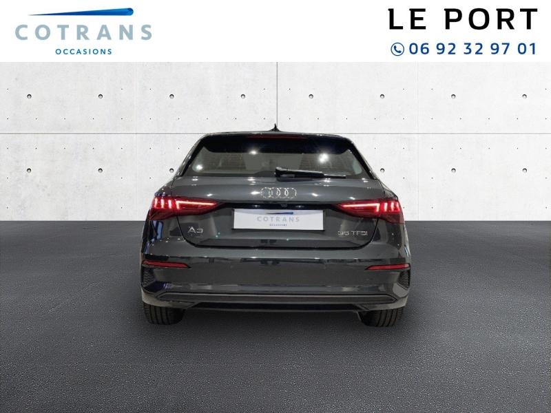 Photo 2 du véhicule AUDI A3 Sportback 35 TFSI 150ch Mild Hybrid Design S (…) - Vue extérieure