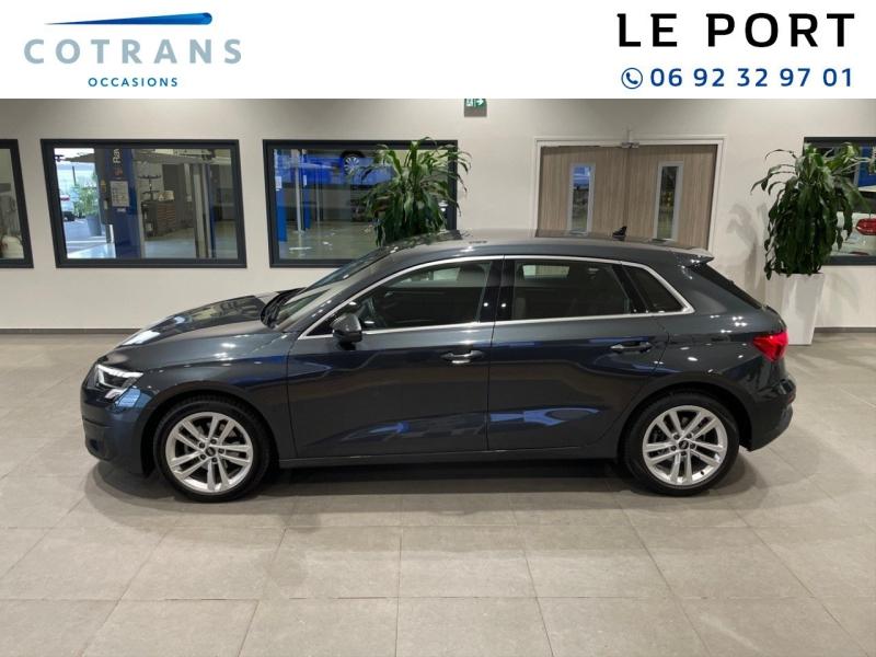 Photo 11 du véhicule AUDI A3 Sportback 35 TFSI 150ch Mild Hybrid Design S (…) - Vue extérieure
