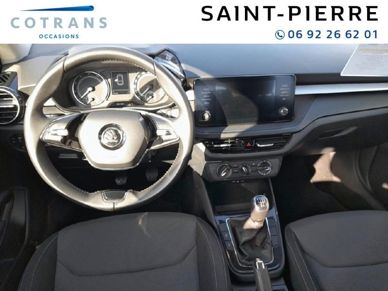 Photo 4 du véhicule SKODA Fabia 1.0 MPI 80ch Ambition - Vue extérieure
