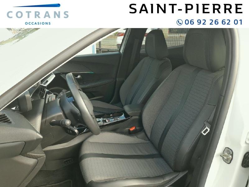 Photo 6 du véhicule PEUGEOT 2008 e-2008 136ch Allure - Vue extérieure