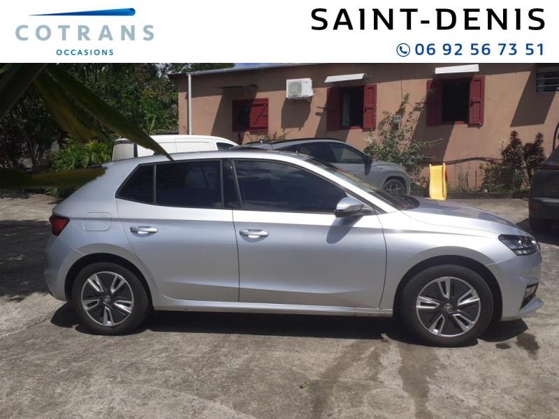 Photo 10 du véhicule SKODA Fabia 1.0 TSI 95ch Ambition - Vue extérieure