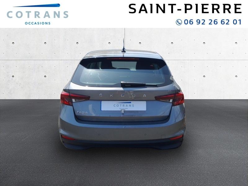Photo 2 du véhicule SKODA Fabia 1.0 TSI 95ch Ambition - Vue extérieure