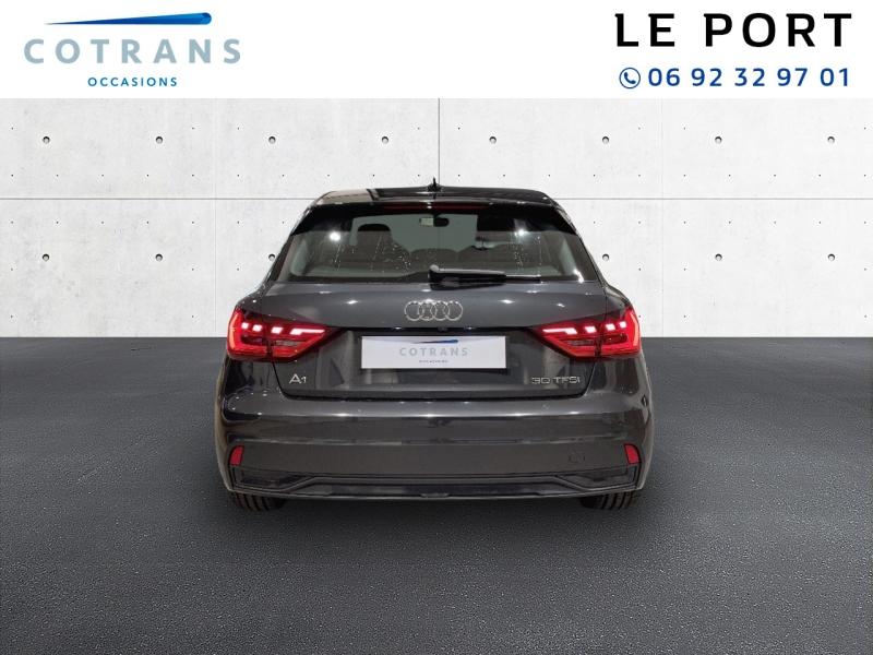 Photo 2 du véhicule AUDI A1 Sportback 30 TFSI 110ch Design - Vue extérieure