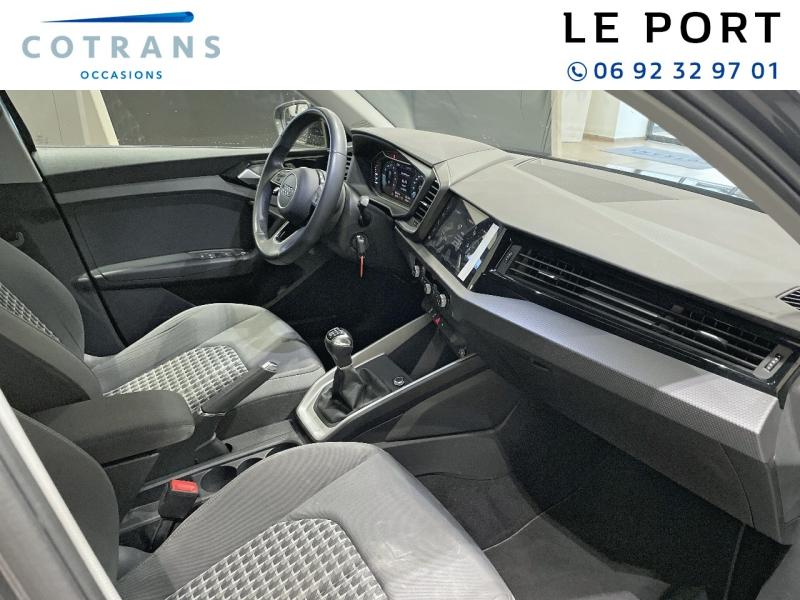 Photo 6 du véhicule AUDI A1 Sportback 30 TFSI 110ch Design - Vue extérieure