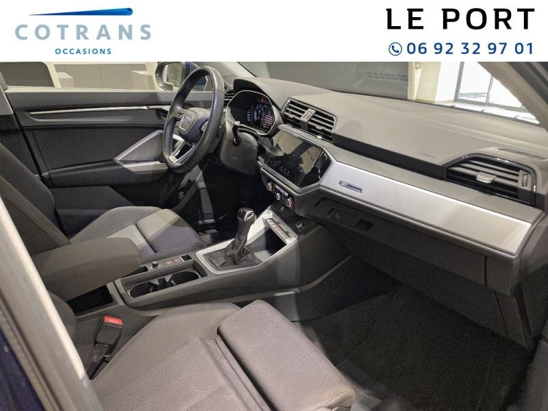 Photo 6 du véhicule AUDI Q3 Sportback 35 TDI 150ch Design S tronic 7 - Vue extérieure
