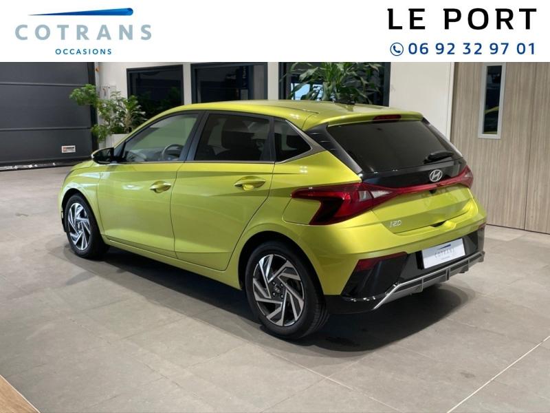 Photo 3 du véhicule HYUNDAI i20 1.0 T-GDi 100ch Intuitive DCT-7 - Vue extérieure