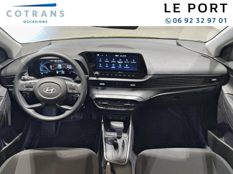 Photo 4 du véhicule HYUNDAI i20 1.0 T-GDi 100ch Intuitive DCT-7 - Vue extérieure