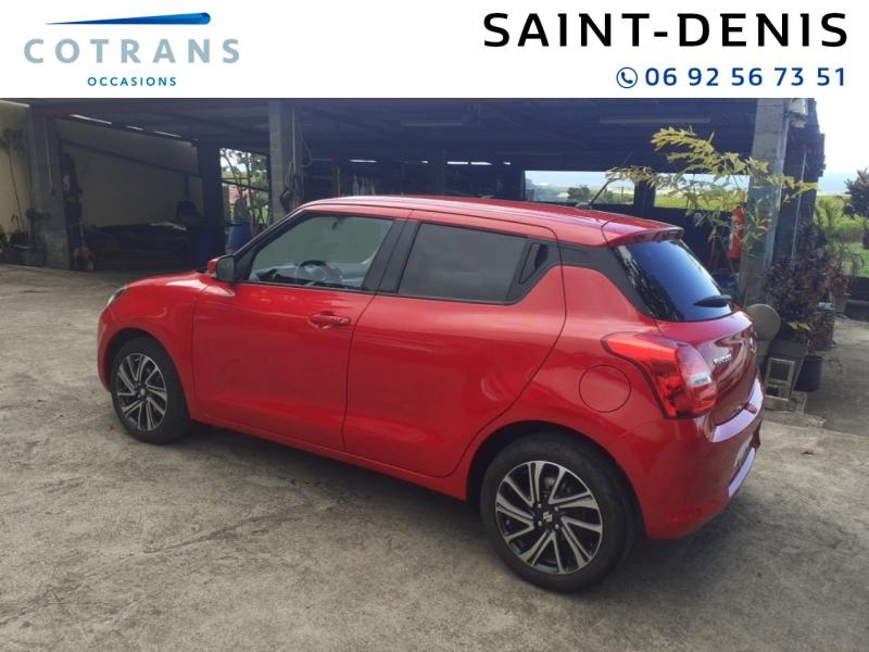 Photo 3 du véhicule SUZUKI Swift 1.2 Dualjet Hybrid 83ch Pack - Vue extérieure