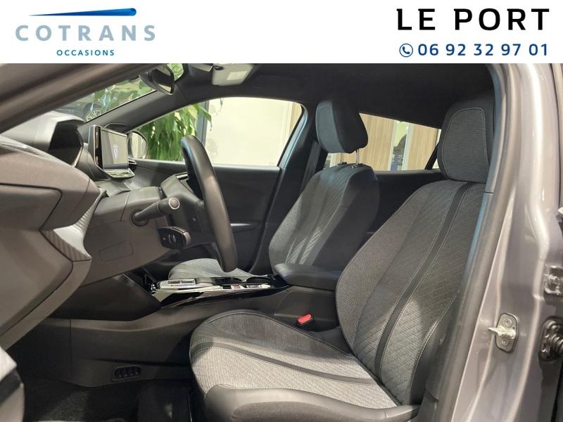 Photo 7 du véhicule PEUGEOT 2008 e-2008 156ch Allure - Vue extérieure