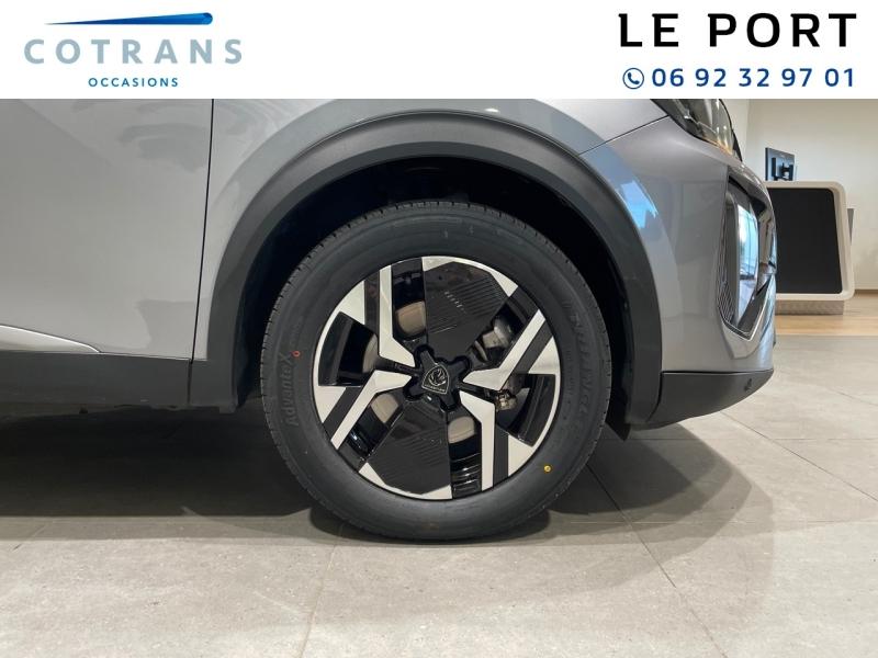 Photo 10 du véhicule PEUGEOT 2008 e-2008 156ch Allure - Vue extérieure